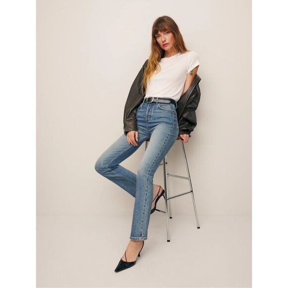 Reformation Denim - Reformation jeans po# 17801 Cyrus Wash high waist straight leg size 30